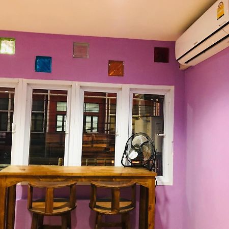 SupalakHouse Hostel Chiang Mai Bagian luar foto